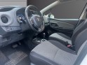 Toyota yaris hybride business lca 2016 2016 100h business, garantie 12 mois, occasion simplicicar villejuif  simplicicar...