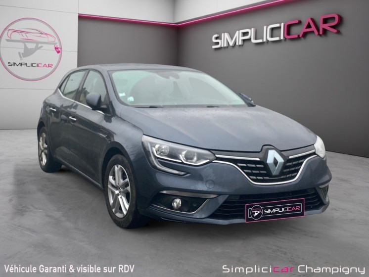 Renault megane iv berline business dci 115 edc carplay / boîte auto/gps/aide au stationnement occasion champigny-sur-marne...