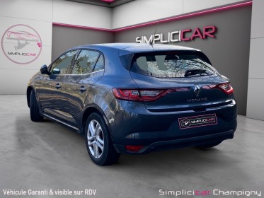 Renault megane iv berline business dci 115 edc carplay / boîte auto/gps/aide au stationnement occasion champigny-sur-marne...