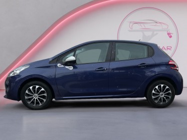 Peugeot 208 like vti 70 ch bvm5--- occasion simplicicar orgeval  simplicicar simplicibike france