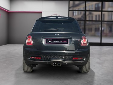 Mini hatch r56 184 ch / cooper s / gps / toit pano ouvrant / garantie 1 an occasion  simplicicar nord isere simplicicar...