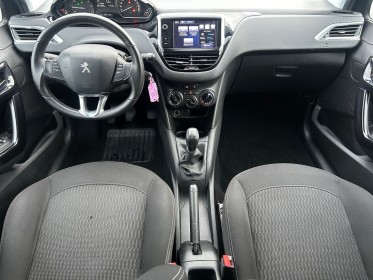 Peugeot 208 style 90 ch bvm5 ecran gps occasion simplicicar orgeval  simplicicar simplicibike france