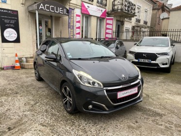 Peugeot 208 1.2 puretech 110ch ss bvm5 gt line occasion simplicicar livry gargan simplicicar simplicibike france