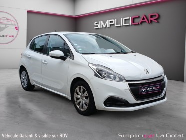 Peugeot 208 1.2 puretech 82ch ss etg5 active distribution ok 2024 occasion simplicicar la ciotat simplicicar simplicibike...