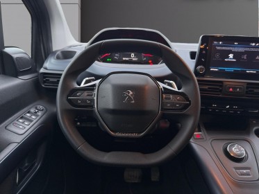 Peugeot rifter 130 chevaux blue hdi eat8 allure 5 places rifter standard , carplay, caméra de recul, occasion simplicicar...