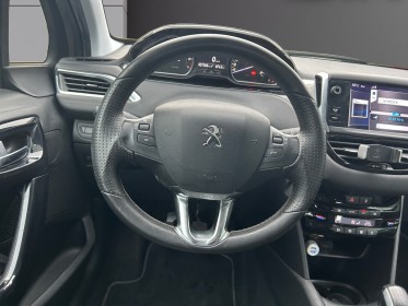 Peugeot 208 1.6 vti 120ch bvm5 allure - garantie 12mois - 2ème main physique occasion  simplicicar nord isere simplicicar...