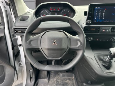 Peugeot partner fourgon xl 950 kg 130 bvm6 - tva recuperable - Écran 8 carplay - garantie 12 mois occasion simplicicar nimes...