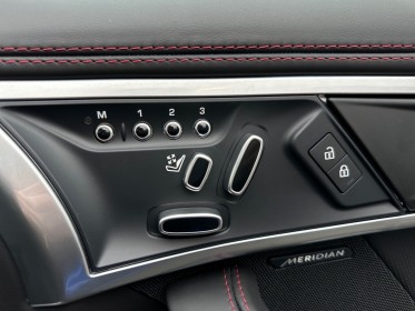 Jaguar f-type p450  awd r-dynamik - carplay - echappement sport - toit panoramique - angles mort - meridian occasion...