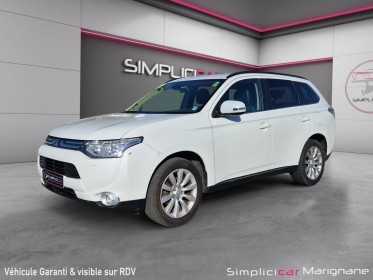 Mitsubishi outlander 2.2 di-d 150 4wd instyle a 7 places / sieges chauffants / camera recul / hayon electrique / garantie...