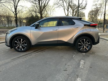 Toyota c-hr hybride my23 1.8l dynamic occasion paris 15ème (75) simplicicar simplicibike france