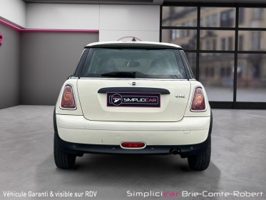 Mini 2 r56 lci one  1.6 i 16v steptronic 98 cv boite auto occasion simplicicar brie-comte-robert simplicicar simplicibike...