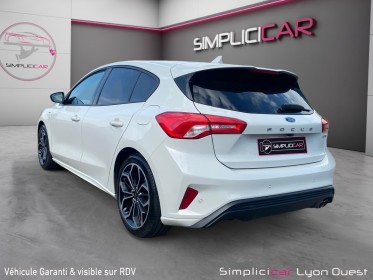 Ford focus st-line x 155 - 1,0 eco boost blanc metropolis - garantie 12 mois occasion simplicicar lyon ouest simplicicar...