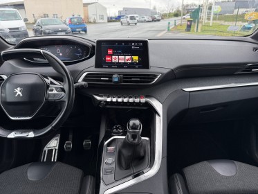 Peugeot 5008 1.5 bluehdi 130ch ss bvm6 gt line carplay garantie 1 an occasion simplicicar royan simplicicar simplicibike france