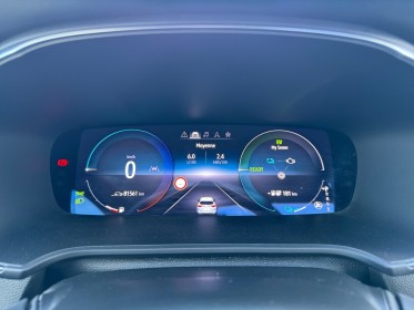 Renault megane iv estate e-tech plug-in hybride 160 r.s. line toit ouvrant - led pure vision - camera - sound bose - keyless...