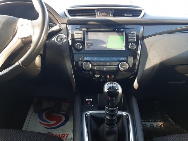 Nissan qashqai 1.2 dig-t 115 n-connecta toit panoramique full entretien nissan caméra 360° bluetooh garantie 12 mois...