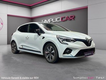 Renault clio v e-tech 140 - première edition -  full option / carplay / caméra 360 - garantie 12 mois occasion simplicicar...