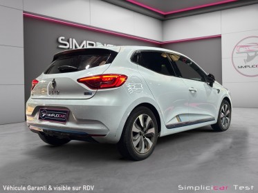 Renault clio v e-tech 140 - première edition -  full option / carplay / caméra 360 - garantie 12 mois occasion simplicicar...