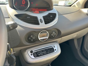 Renault twingo ii initiale 1.2 75ch - full - faible km - disitrib ok - occasion simplicicar compiegne simplicicar...