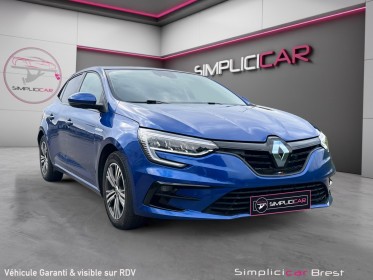 Renault megane iv berline blue dci 115 edc r.s. line occasion simplicicar brest simplicicar simplicibike france