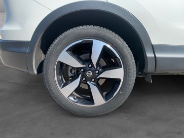 Nissan qashqai 1.2 dig-t 115 connect edition - 2x4 - toit panoramique - caméra 360 - clim bizone - gps - garantie 12 mois......