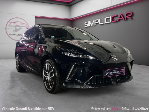 Mg mg4 ev 64kwh 150 kw 2wd luxury gar 12 mois occasion montpellier (34) simplicicar simplicibike france