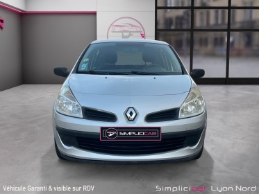 Renault clio iii 1.2 16v 75 eco2 extrême claire occasion simplicicar lyon nord  simplicicar simplicibike france