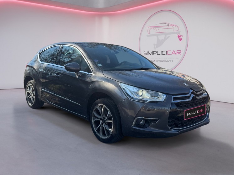 Citroen ds4 sport chic 1ere main/ boite automatique occasion simplicicar orgeval  simplicicar simplicibike france