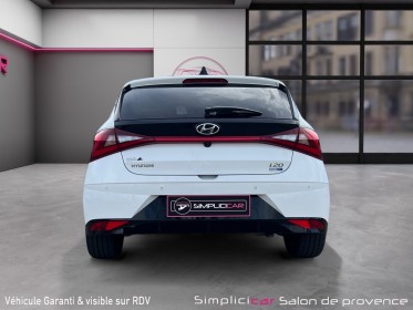 Hyundai i20 1.0 t-gdi 100 hybrid 48v creative occasion simplicicar salon de provence simplicicar simplicibike france