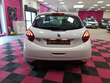 Peugeot 208 1.0 vti 68cv like 5p occasion simplicicar amiens  simplicicar simplicibike france