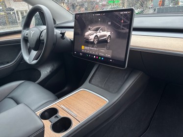 Tesla model y standard rwd siège, chauffant arrière avant volant chauffant jantes neuf garantie 12 mois occasion paris...