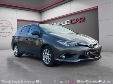 Toyota auris touring sports pro my17 hybride pro 136h design business occasion simplicicar brie-comte-robert simplicicar...