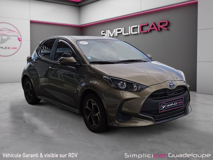 Toyota yaris hybride my22 116h dynamic occasion simplicicar guadeloupe  simplicicar simplicibike france