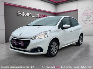 Peugeot 208 1.6 bluehdi 100ch bvm5 style occasion simplicicar lagny  simplicicar simplicibike france