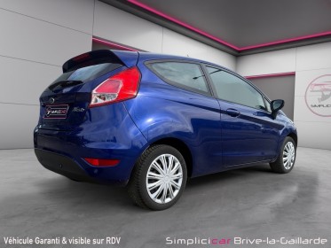 Ford fiesta 1.25 82 edition occasion simplicicar brive la gaillarde  simplicicar simplicibike france