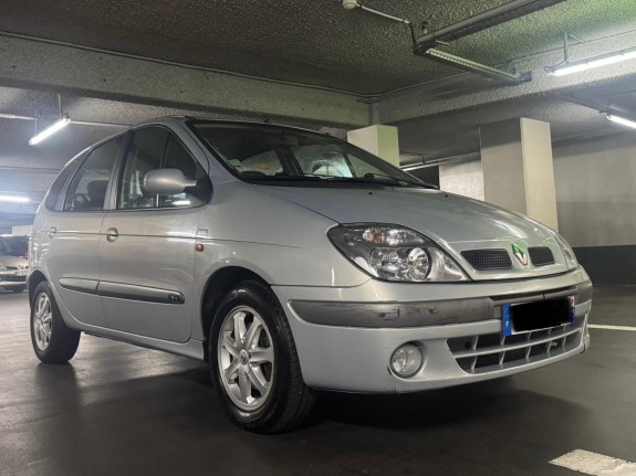 Renault scenic evolution 1.6i 16v aigle full entretien renault/courroie changÉ a 100 000km occasion paris 17ème (75)(porte...