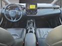 Toyota corolla touring sports hybride my20 184 h collection attelage sièges chauffants révision toyota garantie 12 mois...