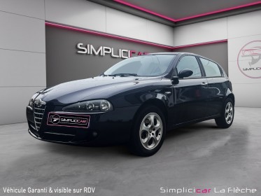 Alfa romeo 147 1.9 jtd m-jet 120 distinctive occasion simplicicar la fleche simplicicar simplicibike france