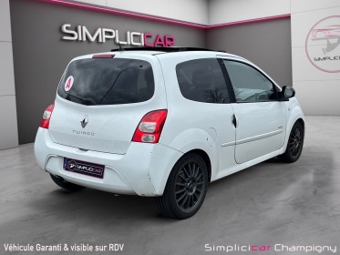 Renault twingo ii 1.2 lev 16v 75 eco2 nightday - toit ouvrant - climatisation - idÉal jeune permis - paiements en 4x 10x......