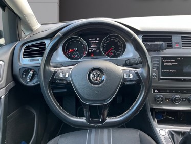 Volkswagen golf 1.2 tsi 110 lounge / entretiens vw / caméra de recul / bluetooth / attelage occasion simplicicar salon de...