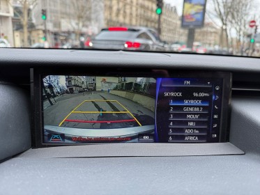 Lexus is my20 300h f sport/carplay/toit ouvrant/siege chauffant occasion paris 17ème (75)(porte maillot) simplicicar...