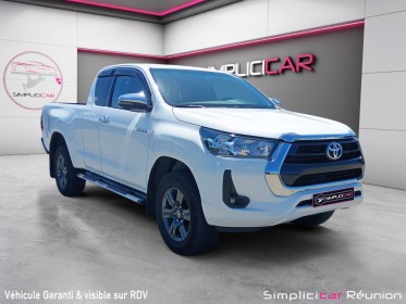 Toyota hilux x-tra cabine rc23 2.4 d   4wd 150  bva finition legende / caméra de recul / ecran tactile occasion réunion...