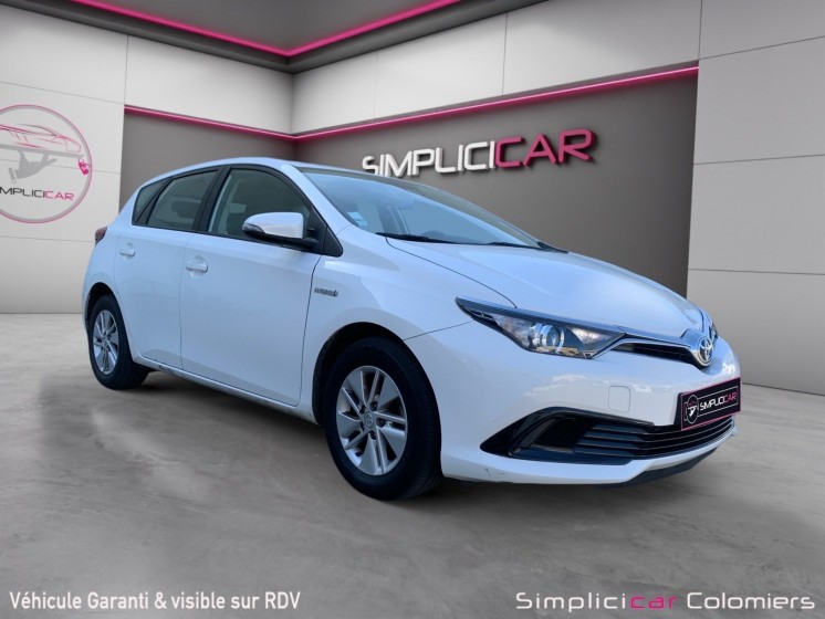 Toyota auris my17 hybride 136h tendance / garantie 12 mois / camera / clim occasion simplicicar colomiers  simplicicar...