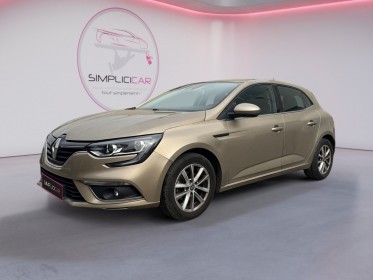 Renault megane iv berline tce 130 energy intens/radar de recul occasion simplicicar orgeval  simplicicar simplicibike france